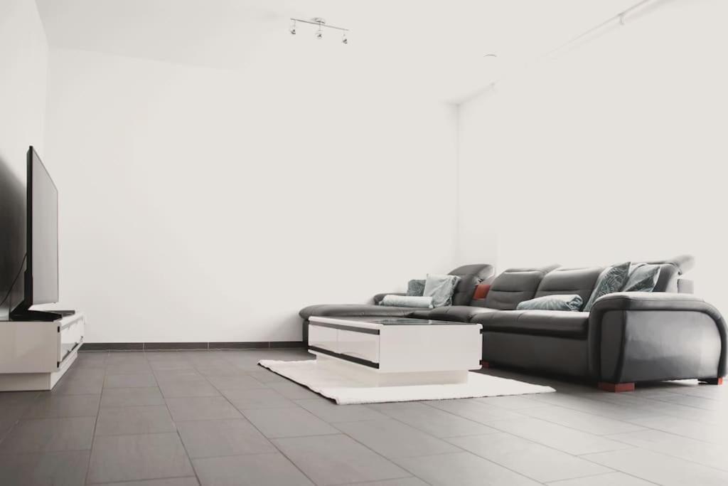 Modern & Bright 1Br Flat Luxemburgo Exterior foto